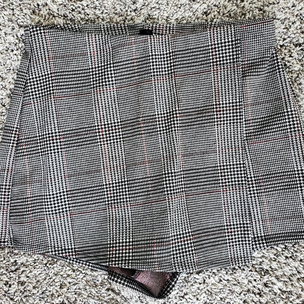 Windsor Short Skorts Size M